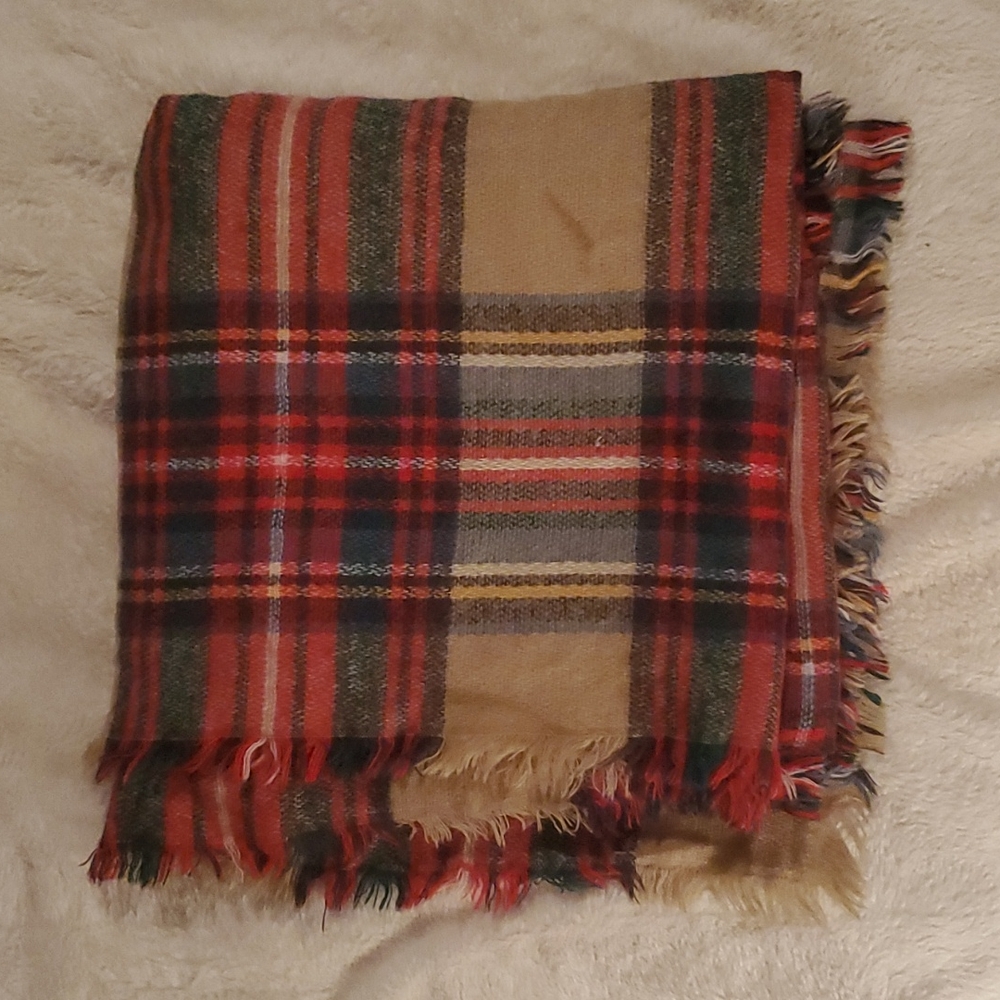 Plaid blanket scarf
